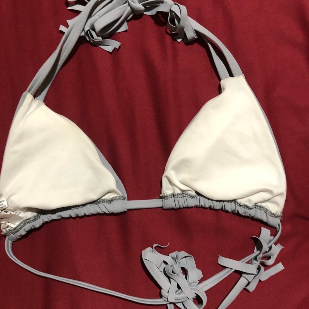 🔴NWOT Palao swim top Gray size medium. Straps with fringe on the ends to tie. - Picture 6 of 8